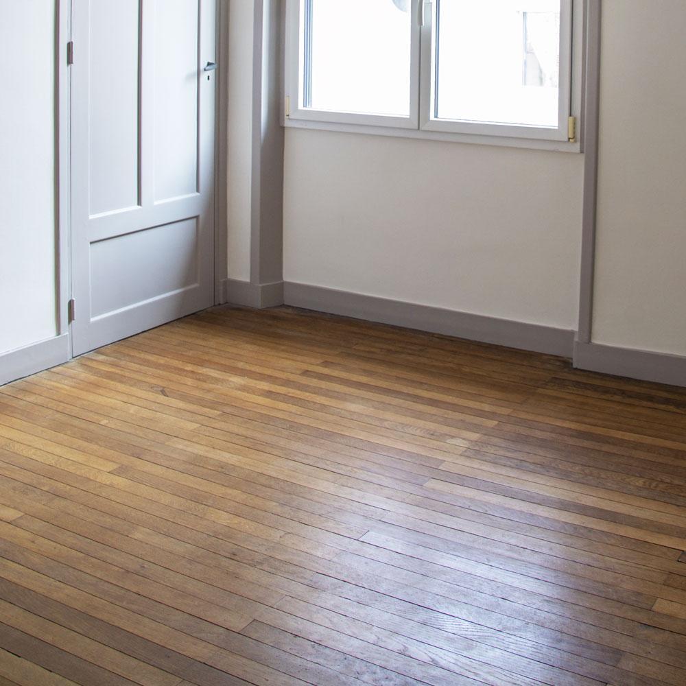 Ponçage d'un parquet